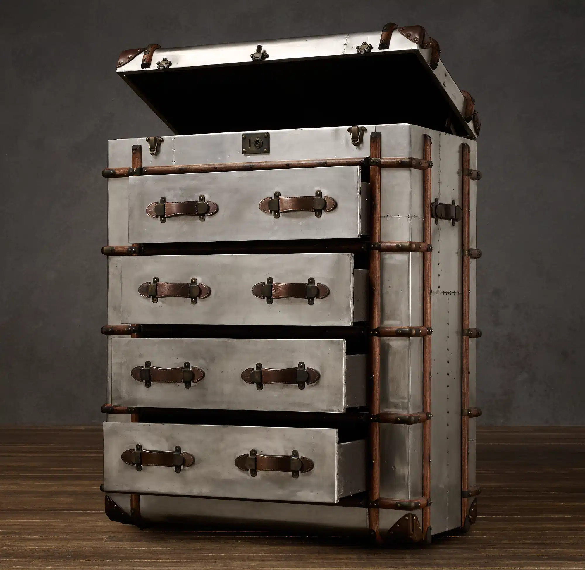 The Richard Trunk chest large is inspired by a worn, custom-made steamer Trunk.