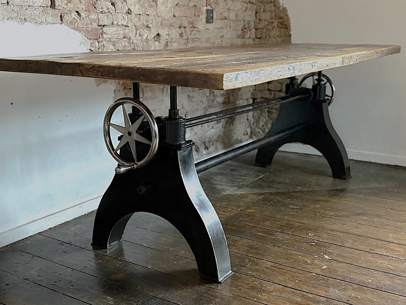 Crank table Bow